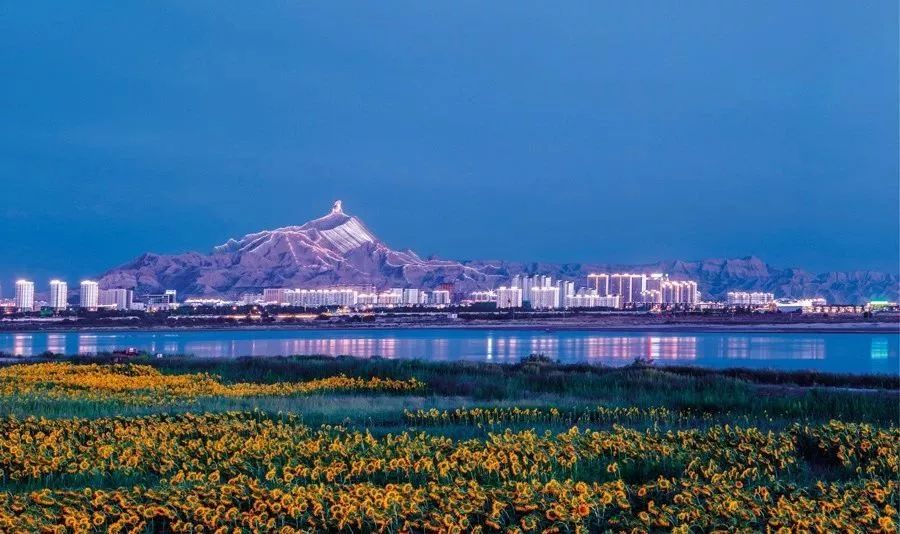 乌海巷弄深处的独特风味探索